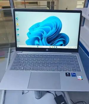New Laptop HP Pavilion 15 16GB Intel Core I5 SSD 1T