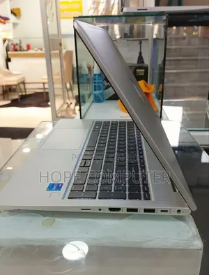 Photo - New Laptop HP ProBook 450 G8 16GB Intel Core I5 SSD 512GB