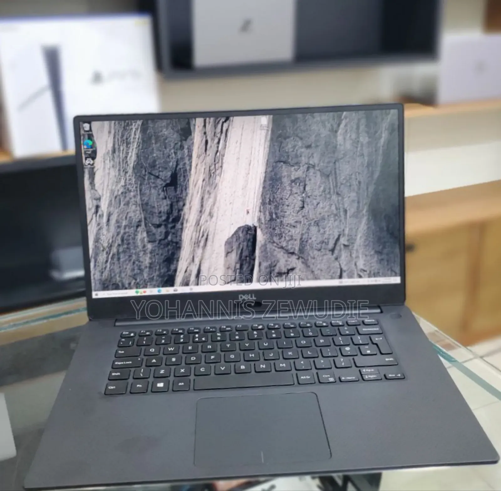 New Laptop Dell Precision 5540 32GB Intel Core I7 SSD 512GB