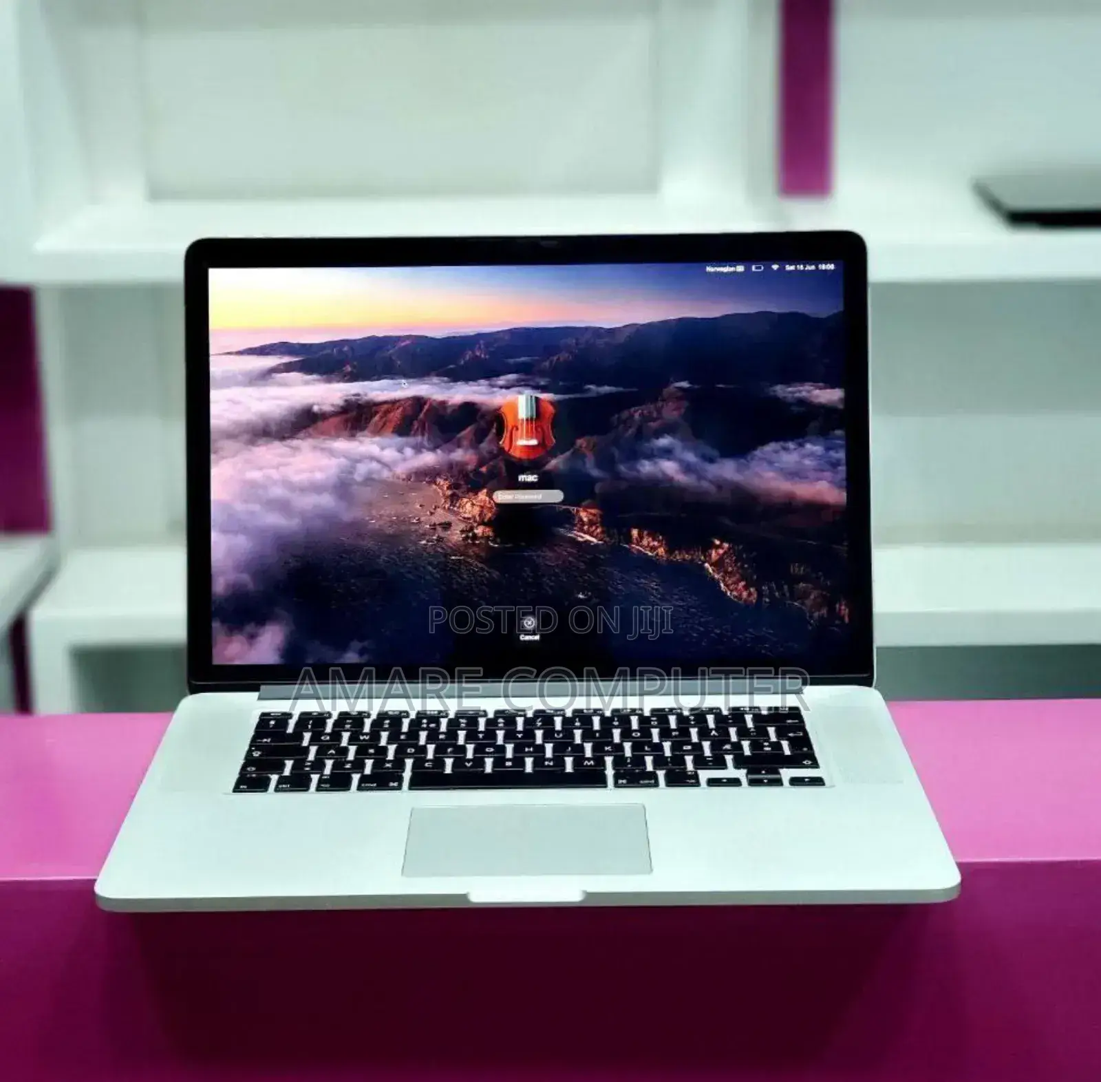 New Laptop Apple MacBook 16GB Intel Core I7 SSD 256GB