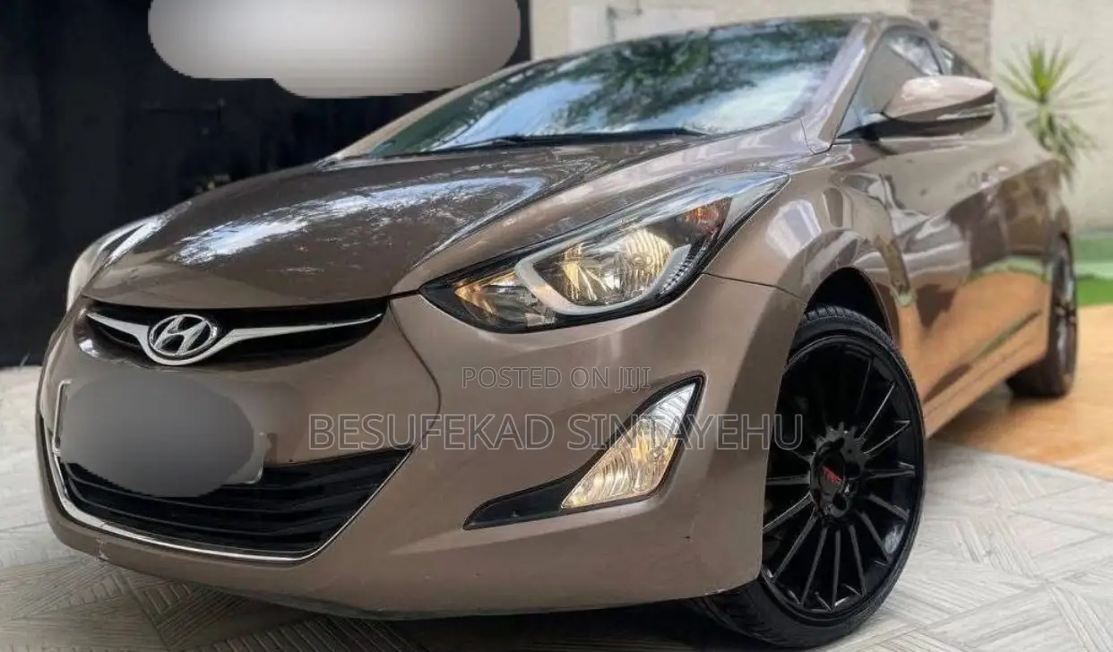 Hyundai Elantra 2016 Brown