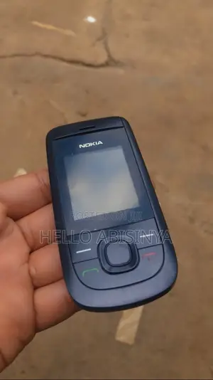 New Nokia 2220 slide Black