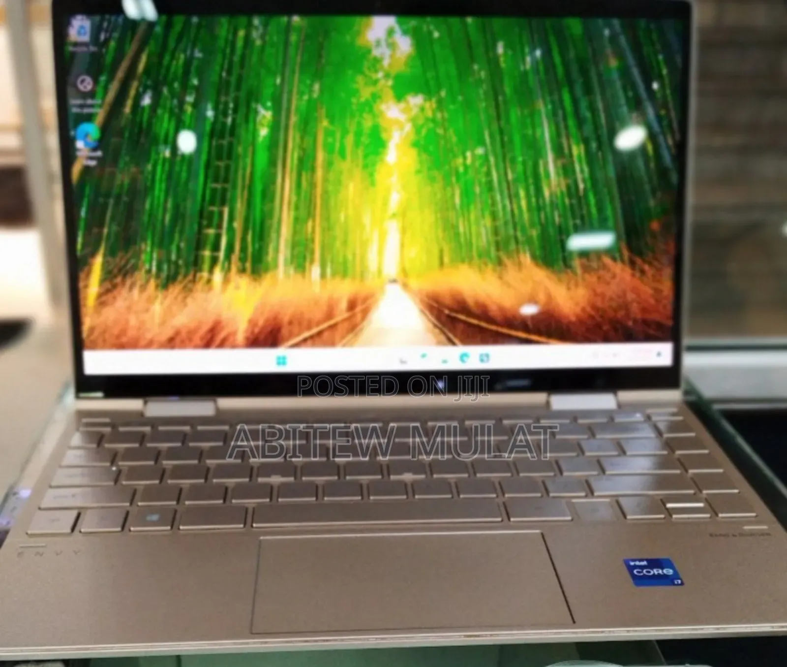 New Laptop HP Envy X360 8GB Intel Core I7 SSD 1T