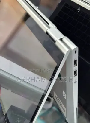 New Laptop HP EliteBook X GB Intel Core I7 SSD 512GB