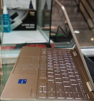 New Laptop HP Envy X360 8GB Intel Core I7 SSD 1T