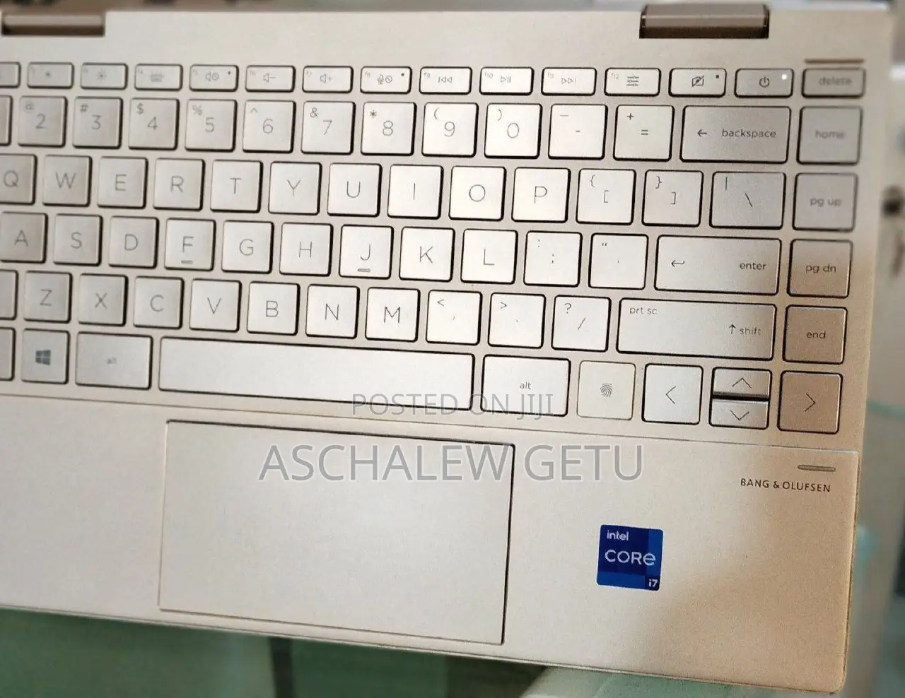 New Laptop HP Envy X360 8GB Intel Core I7 SSD 1T