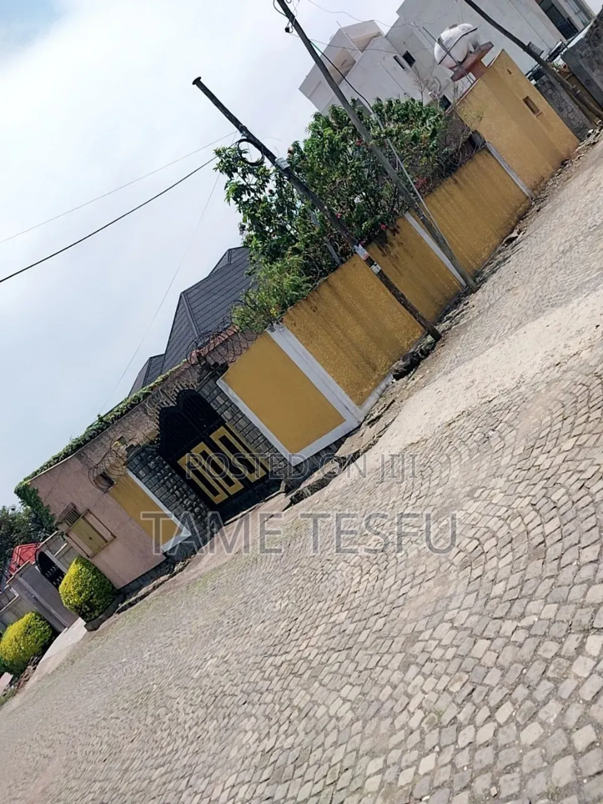 Furnished 4bdrm House in Wosene Compound, Yeka for sale