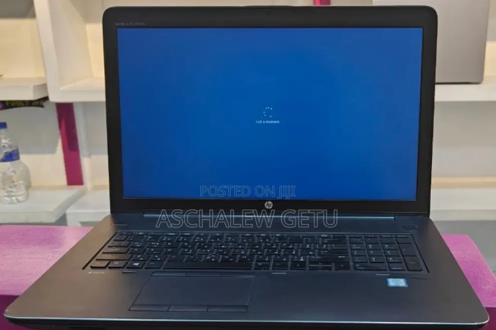New Laptop HP ZBook 17 32GB Intel Core I7 SSD 512GB