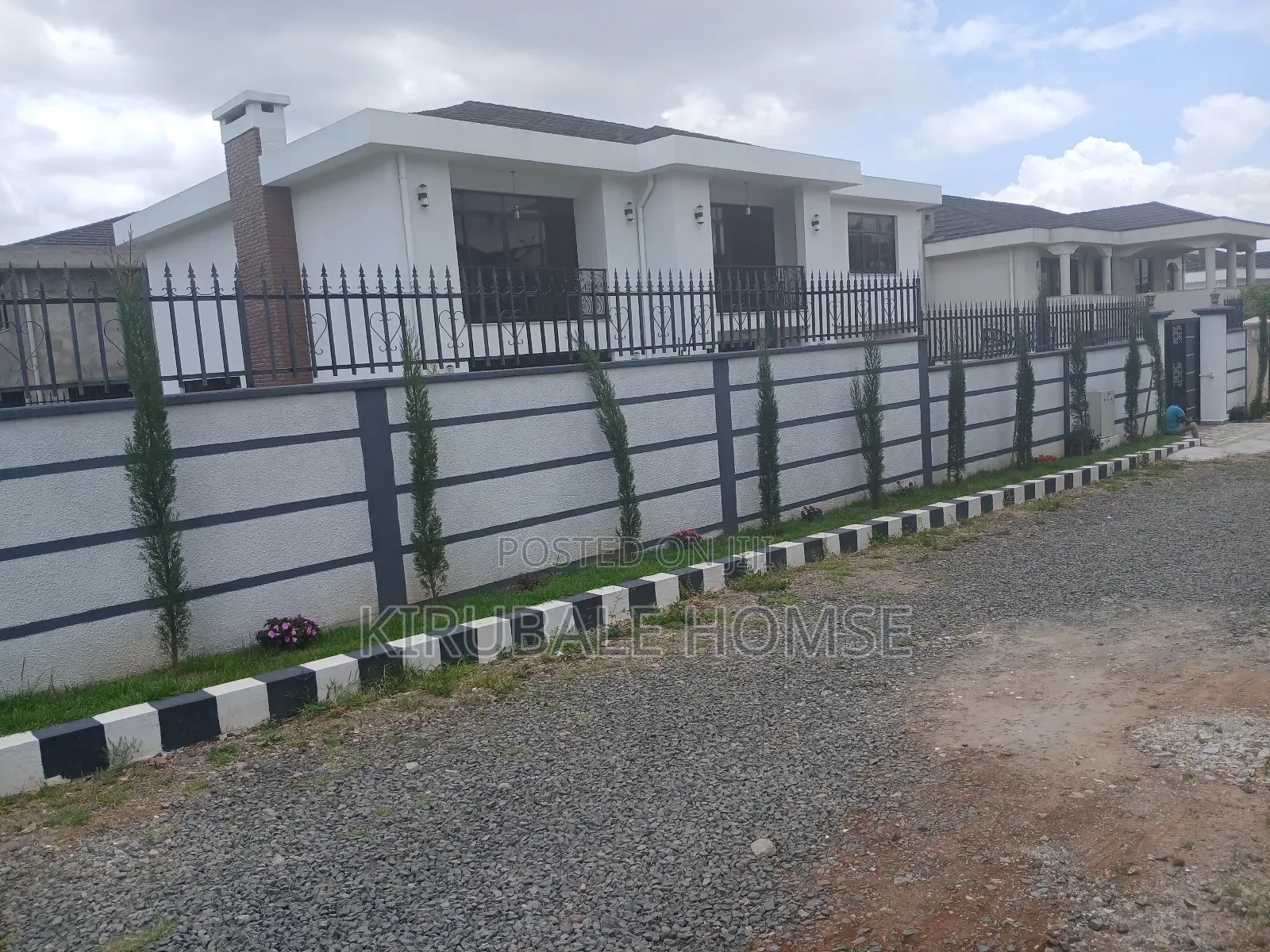6bdrm Villa in Bole for rent