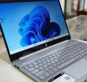 New Laptop HP Stream Notebook 8GB Intel Core I7 SSD 512GB