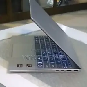 New Laptop HP Pavilion 13 16GB AMD Ryzen 5 SSD 512GB