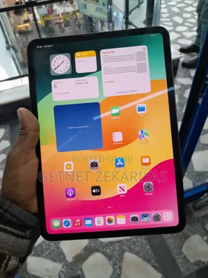 New Apple iPad Air 11 (2024) 256 GB Silver