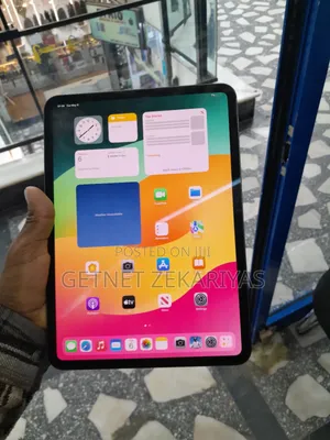 New Apple iPad Air 11 (2024) 256 GB Silver