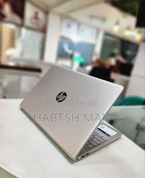 New Laptop HP Stream Notebook 8GB Intel Core I7 SSD 512GB