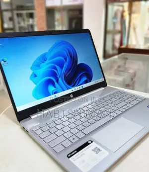 New Laptop HP Stream Notebook 8GB Intel Core I7 SSD 512GB