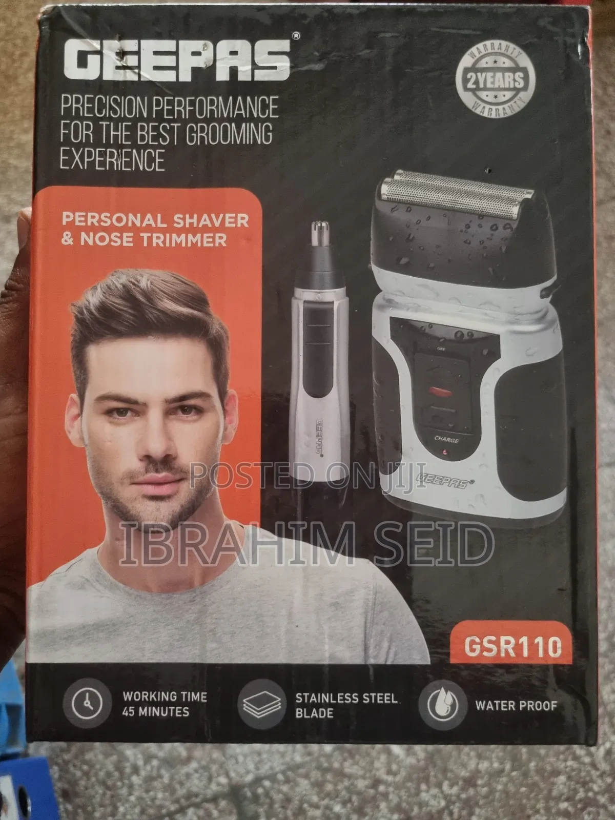Geepas 2 in 1 Men's Rechargeable Shaver With Nose Trimmer