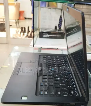 New Laptop Dell Latitude 5490 8GB Intel Core I7 SSD 256GB