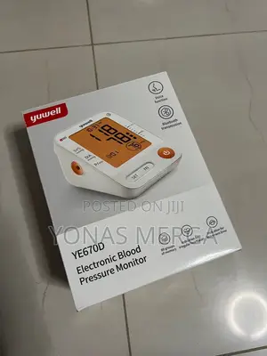 Photo - Bp Machine፺光blood Pressure Monitor Integrates Data Displays