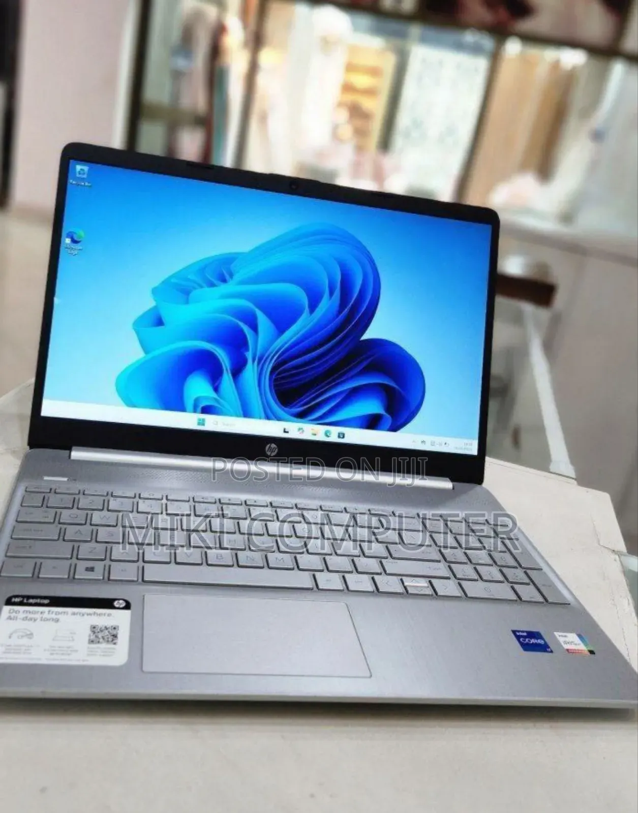 New Laptop HP Stream Notebook 8GB Intel Core I7 SSD 512GB