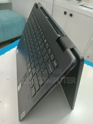 New Laptop Lenovo Yoga 7i 16GB Intel Core Ultra 7 SSD 1T