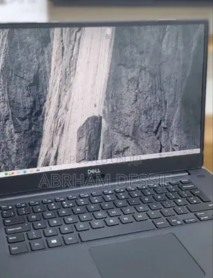 Photo - New Laptop Dell Precision 15 3520 32GB Intel Core I7 SSD 512GB