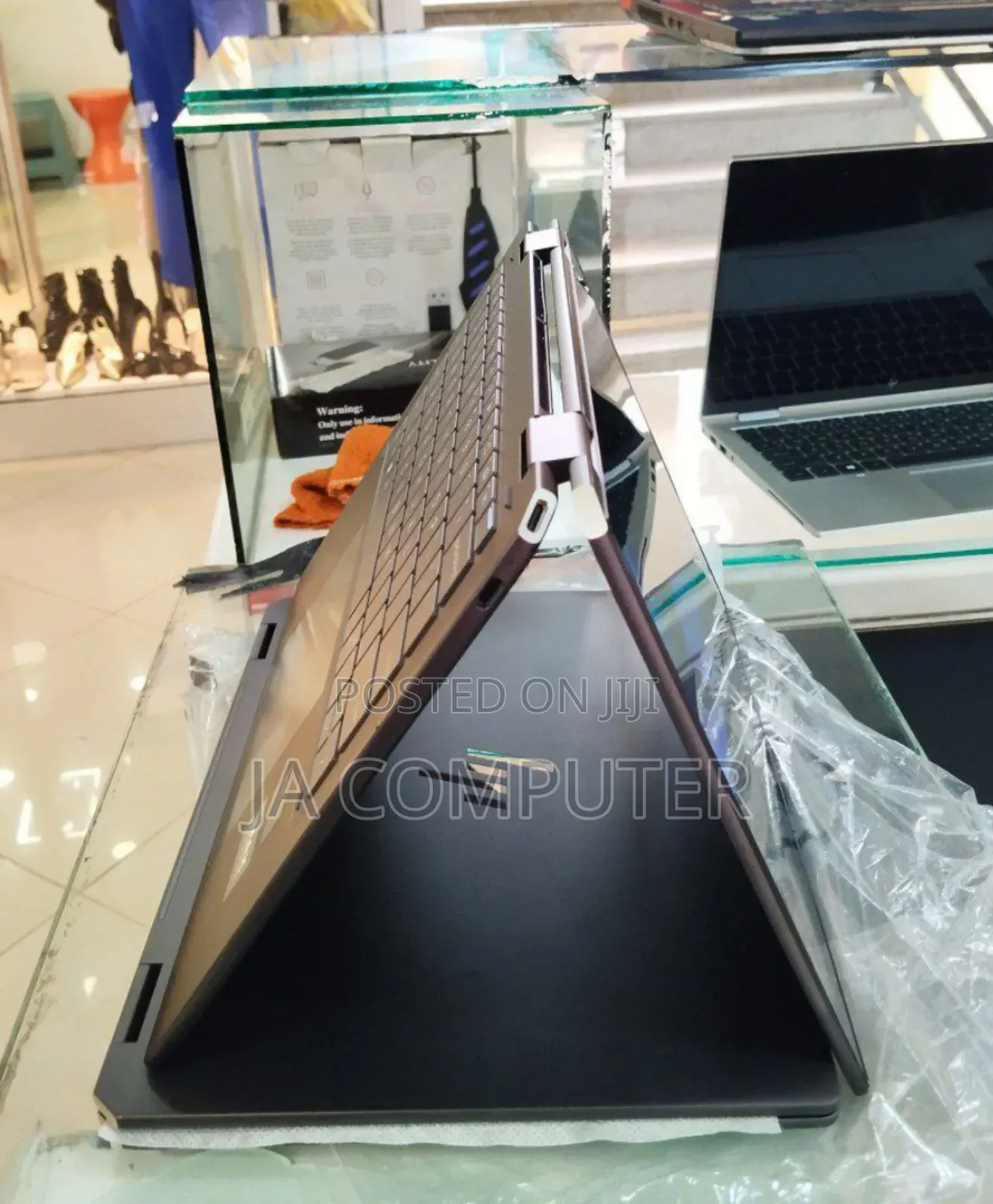 New Laptop HP Spectre 16GB Intel Core Ultra 7 SSD 512GB