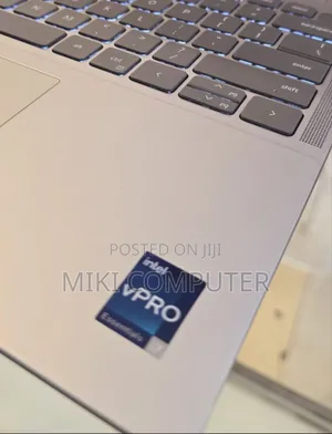 New Laptop Dell Inspiron 15 16GB Intel Core I7 SSD 1T