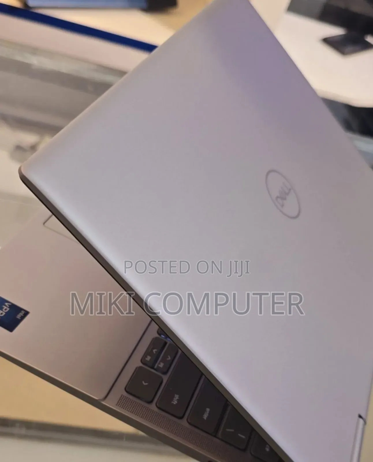 New Laptop Dell Inspiron 15 16GB Intel Core I7 SSD 1T