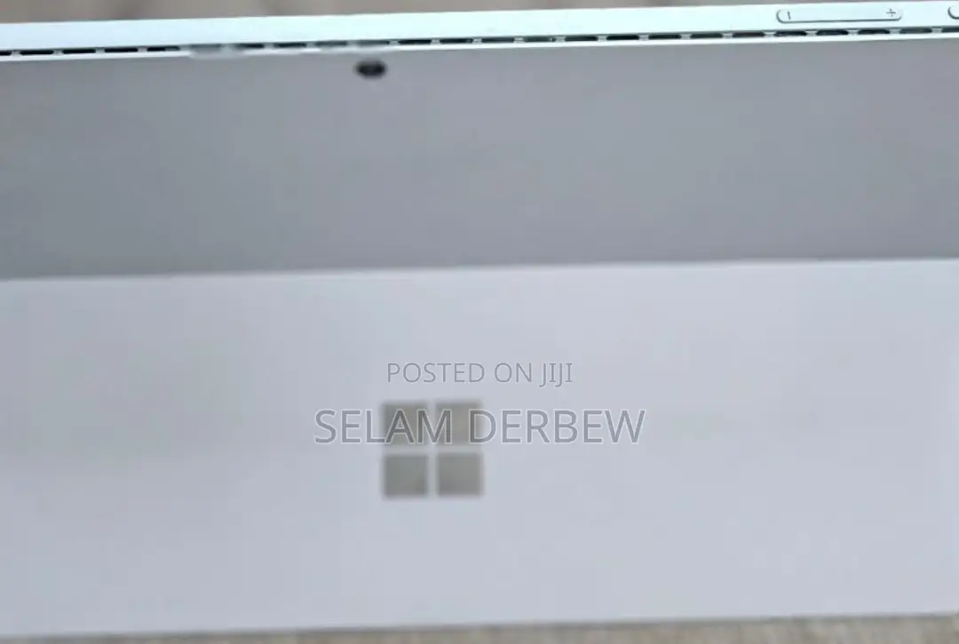 New Laptop Microsoft Surface Pro 7 8GB Intel Core I5 SSD 128GB