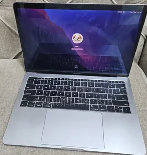 New Laptop Apple MacBook 2017 16GB Intel Core I5 SSD 256GB