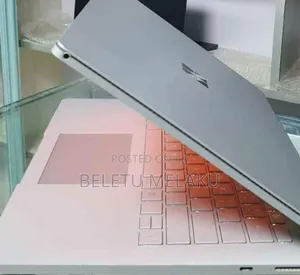 New Laptop Microsoft Surface Book 3 16GB Intel Core I7 SSD 256GB