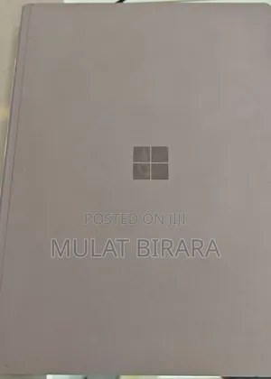 New Laptop Microsoft Surface Book 3 16GB Intel Core I7 SSD 256GB