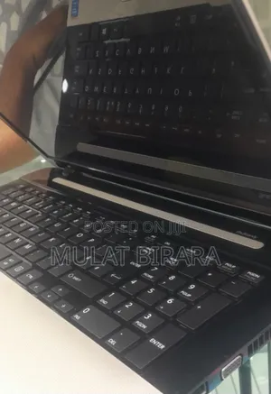 Photo - New Laptop Toshiba Satellite C850 8GB Intel Core I3 HDD 1T