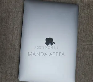 New Laptop Apple MacBook Pro 2017 16GB Intel Core I5 SSD 256GB