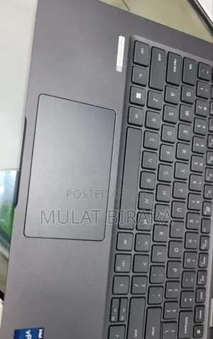 New Laptop Dell Latitude 12 E7270 16GB Intel Core I7 SSD 512GB