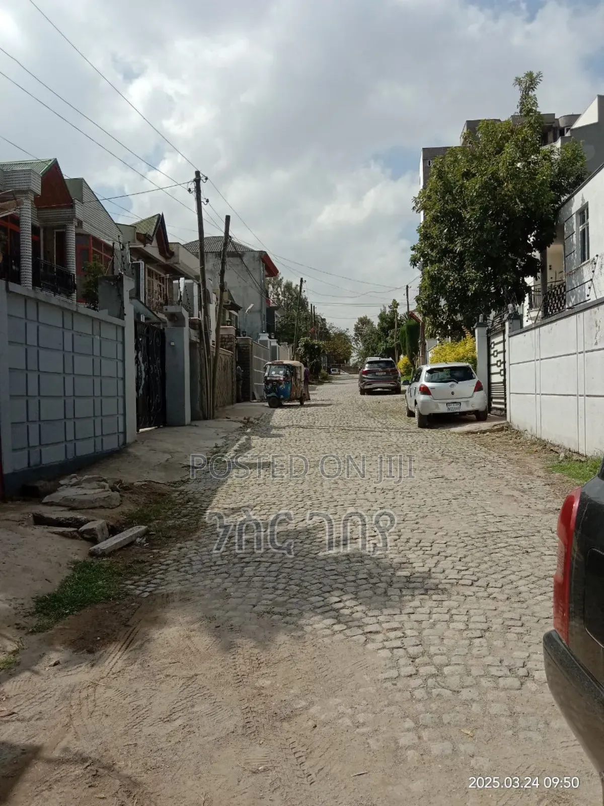 Furnished 5bdrm House in Lafto, Yeka for sale