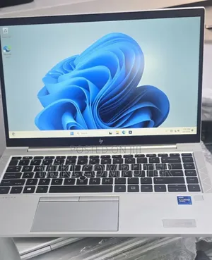 New Laptop HP EliteBook 840 16GB Intel Core I7 SSD 512GB