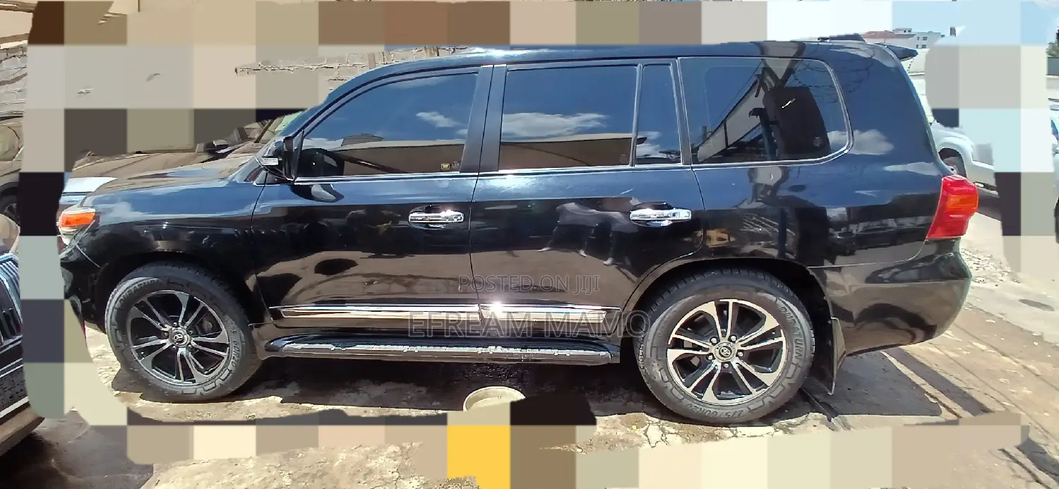 Toyota Land Cruiser 2015 Black