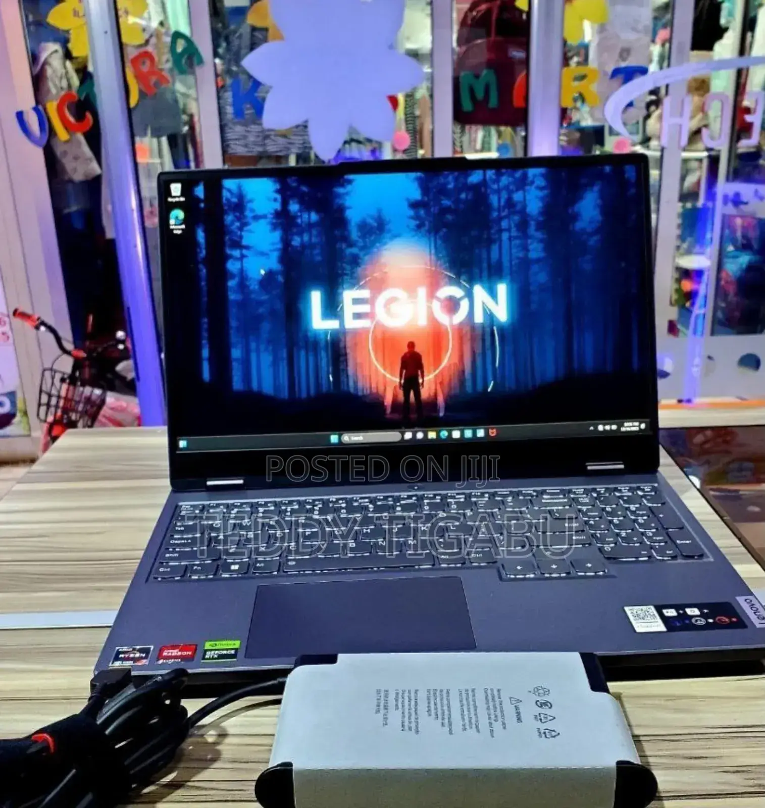 New Laptop Lenovo Legion 5 16GB AMD Ryzen 7 SSD 1T