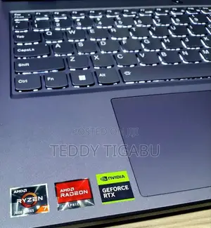 New Laptop Lenovo Legion 5 16GB AMD Ryzen 7 SSD 1T
