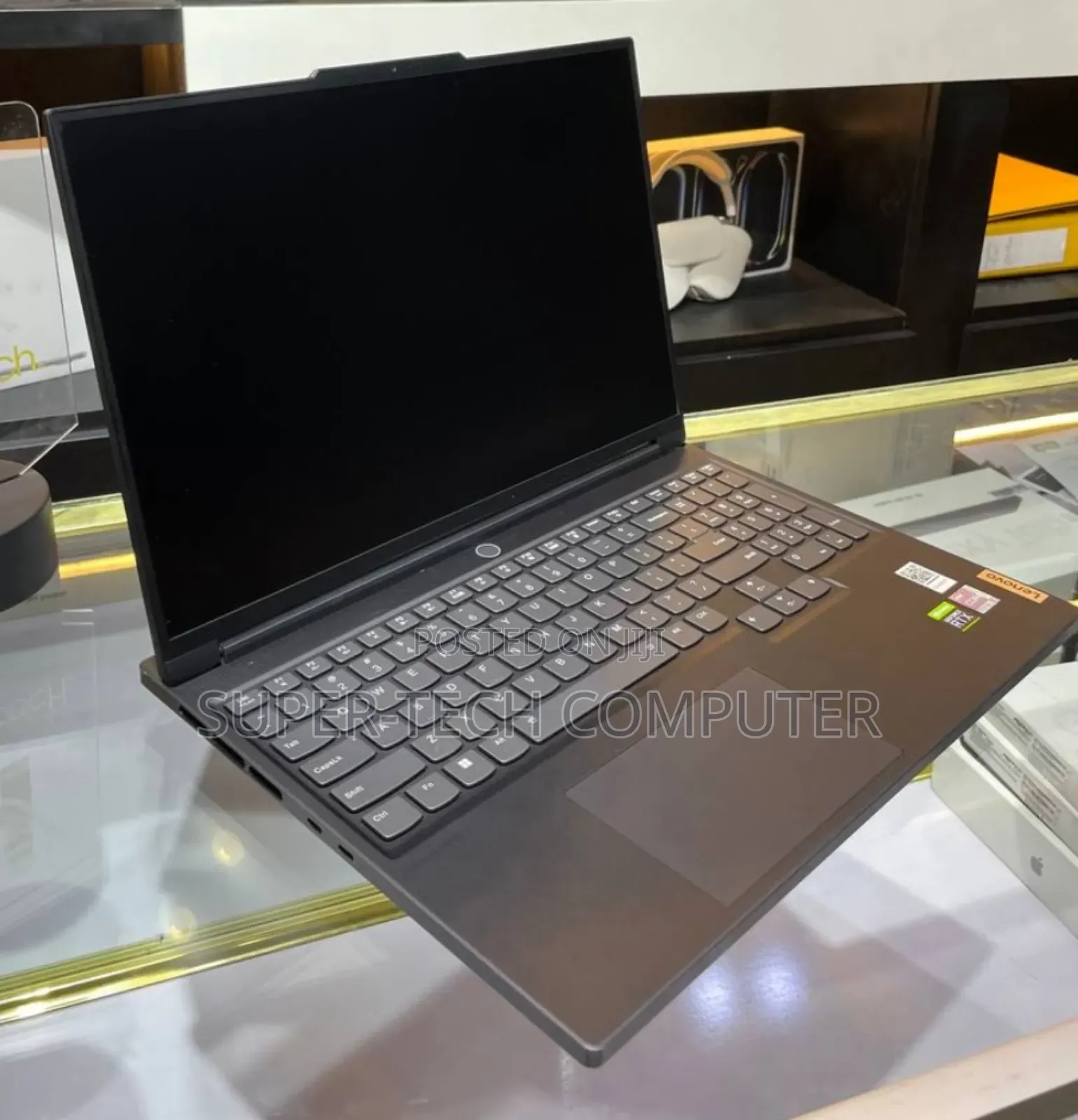 New Laptop Lenovo Legion 7 16GB Intel Core I7 SSD 512GB