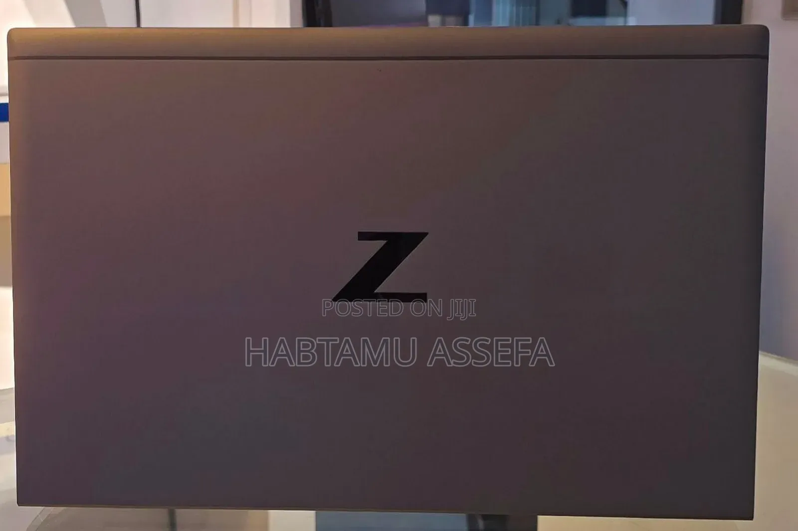 New Laptop HP ZBook Firefly G8 16GB Intel Core I7 SSD 1T