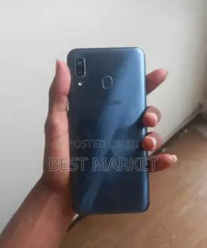 Samsung Galaxy A30 64 GB Black