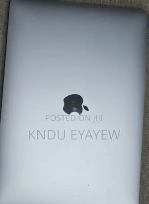 New Laptop Apple MacBook Pro 2017 16GB Intel Core I5 SSD 256GB