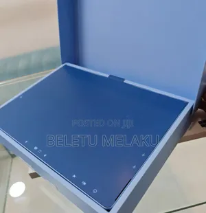 New Microsoft Surface Pro 11th Edition, a Copilot+ PC 16GB SSD 512GB