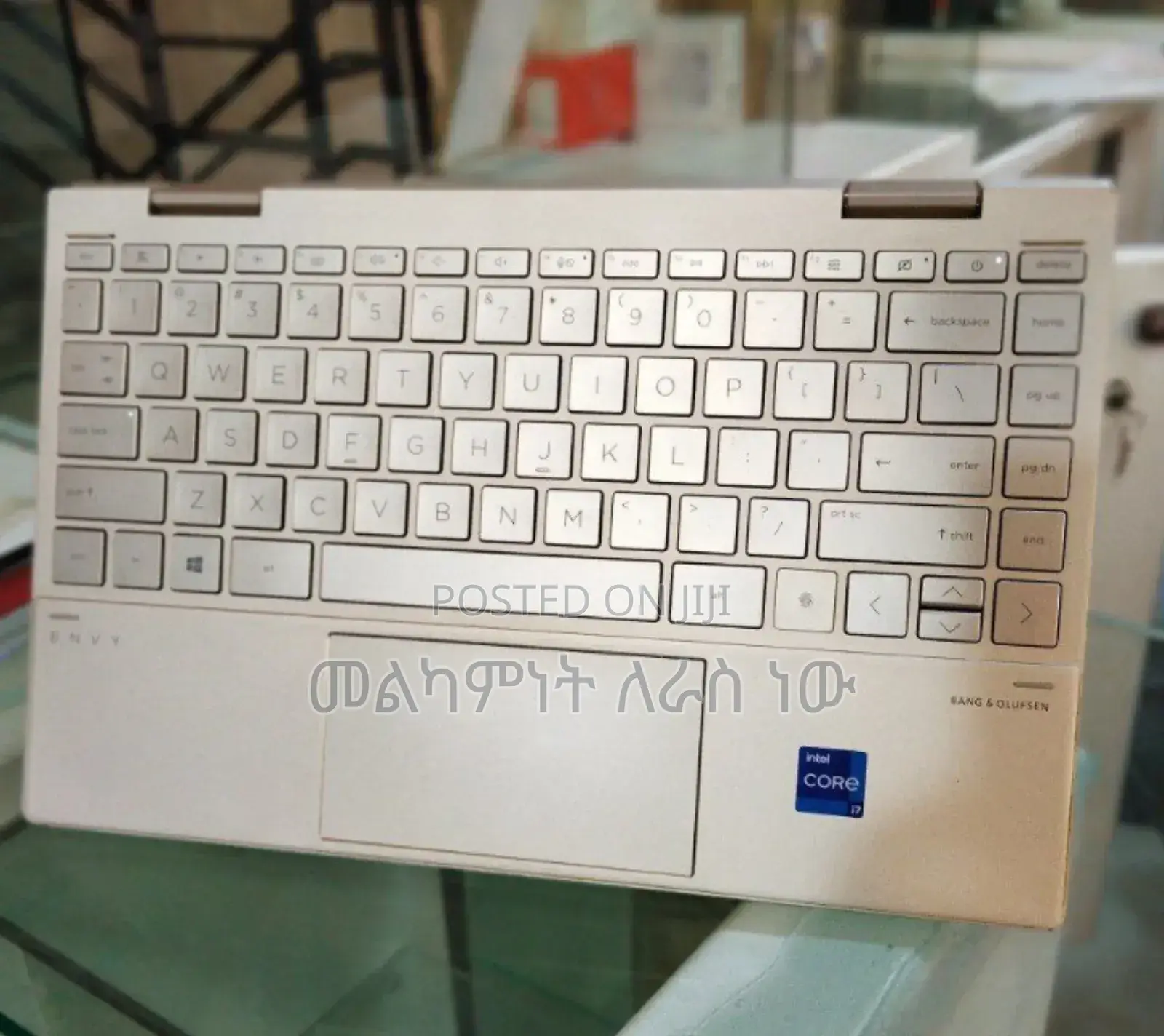 New Laptop HP Envy X360 8GB Intel Core I7 SSD 1T