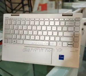 New Laptop HP Envy X360 8GB Intel Core I7 SSD 1T