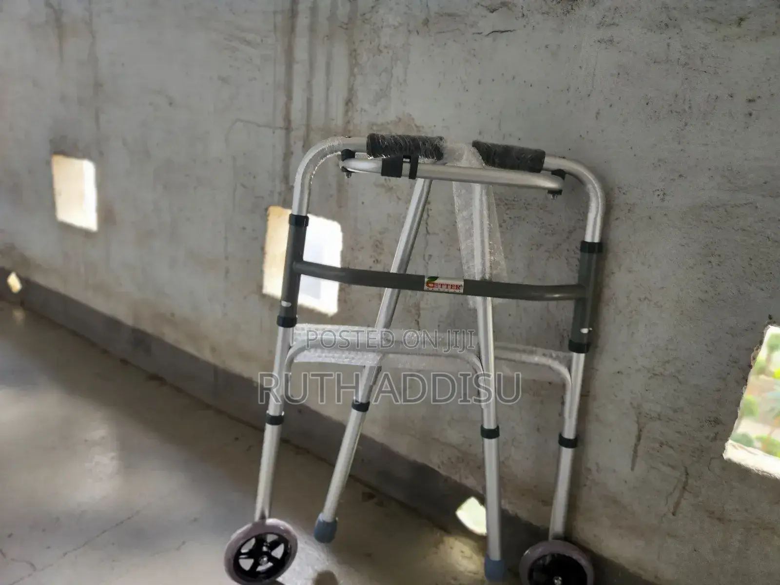 Walker (Mobility)
A Walker (North American English)