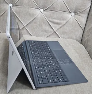 New Laptop Microsoft Surface Pro 7 8GB Intel Core I5 SSD 128GB