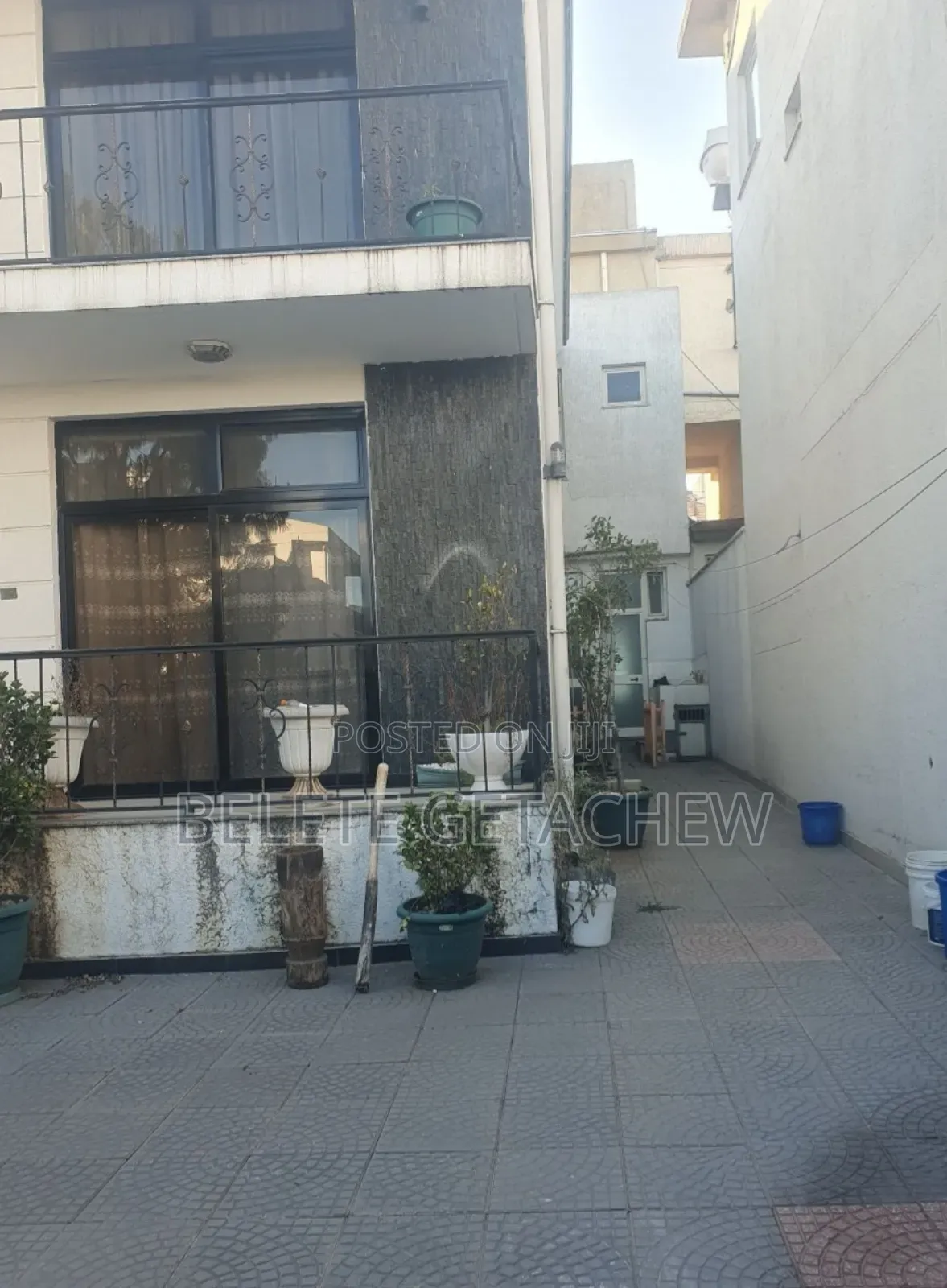 7bdrm House in Ayat, G+1 Luxury, Bole for sale